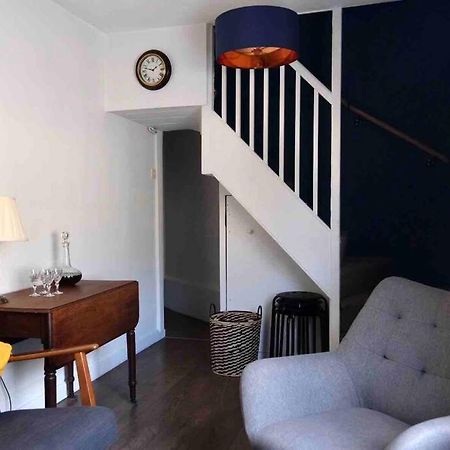 Regency Cottage 10 Minutes From Bath City Centre Exterior photo